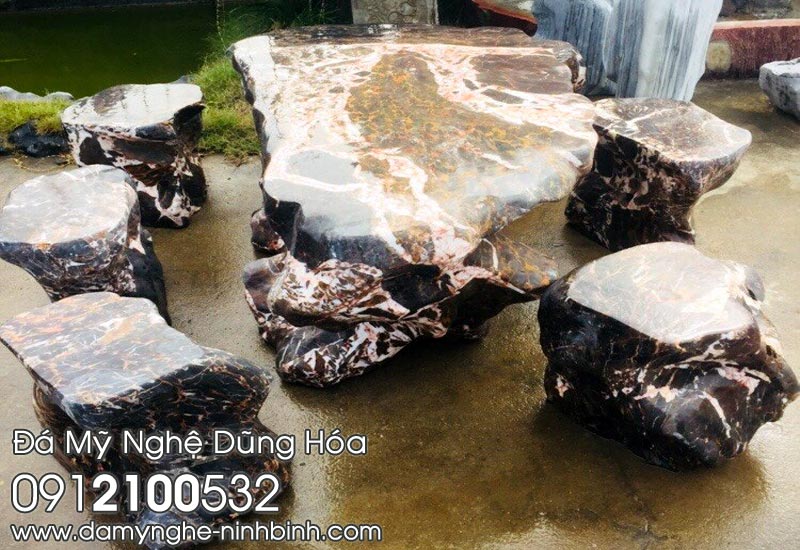 Các mẫu sản phẩm mới của Làng nghề chạm khắc đá ở Ninh Vân